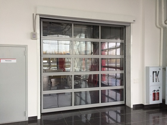 Промышленные панорамные ворота &ldquo;Alutech&rdquo;, автосалон &ldquo;KIA&rdquo;, август 2016.